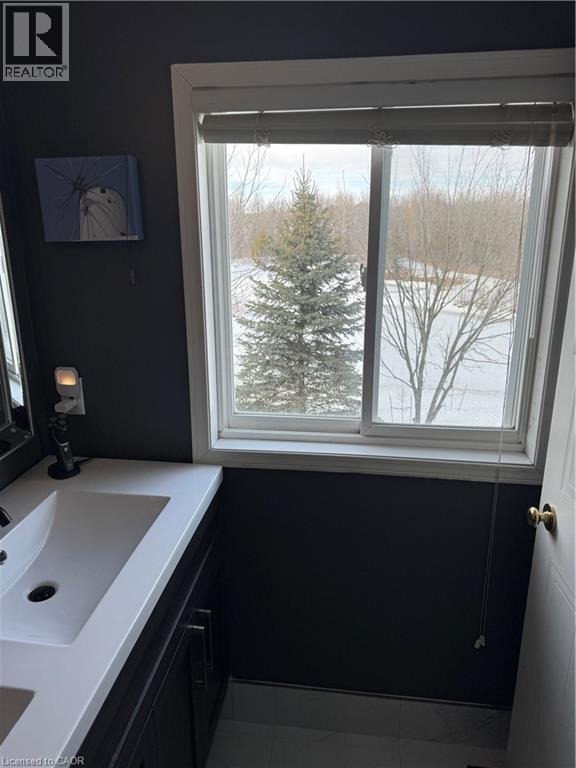 536 BEAVER CREEK Crescent, Waterloo, Ontario, N2V2J6 — Photo 17