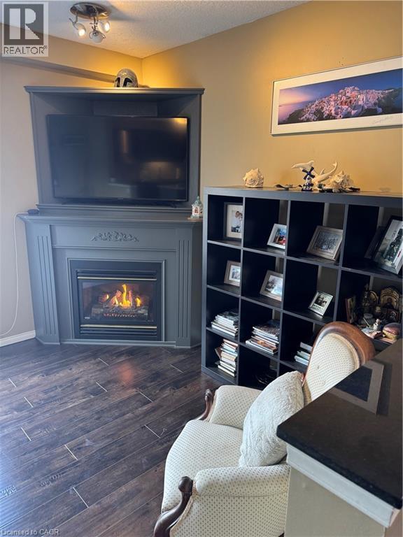 536 BEAVER CREEK Crescent, Waterloo, Ontario, N2V2J6 — Photo 5