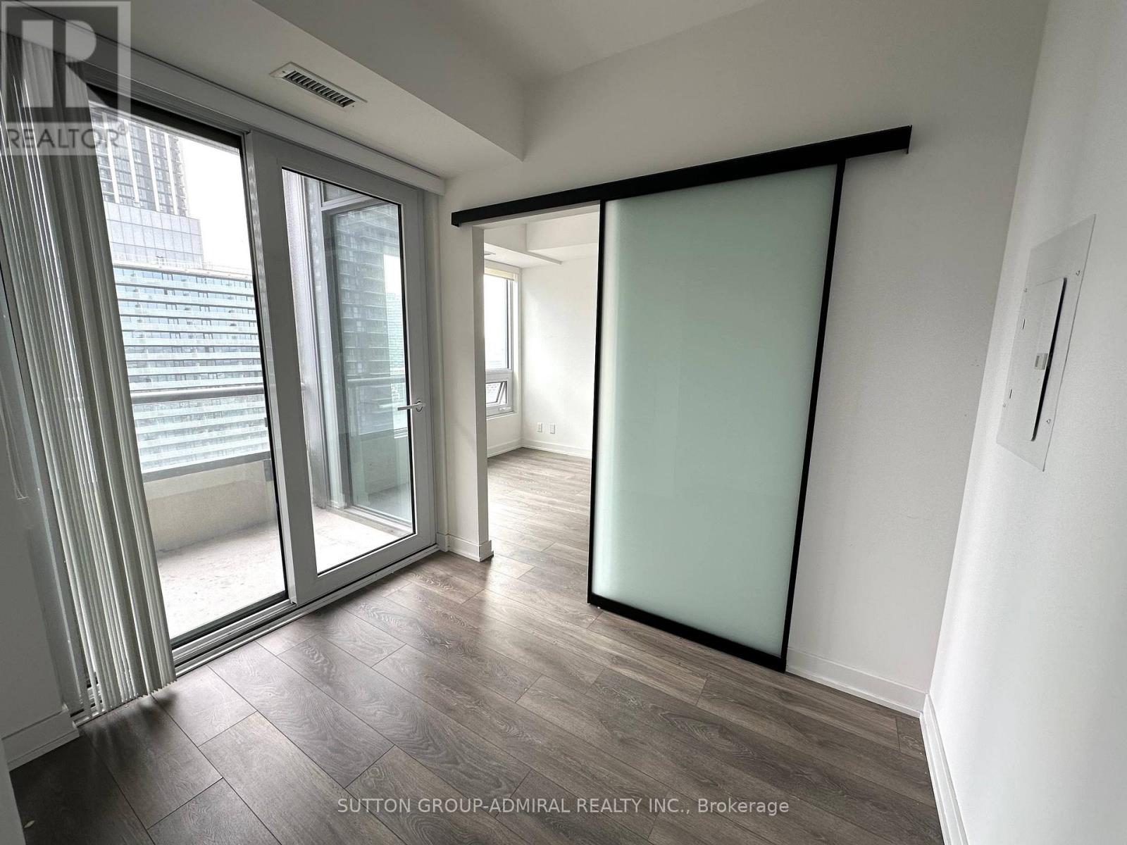 3009 - 108 PETER STREET, Toronto (Waterfront Communities), Ontario, M5V0W2 — Photo 6
