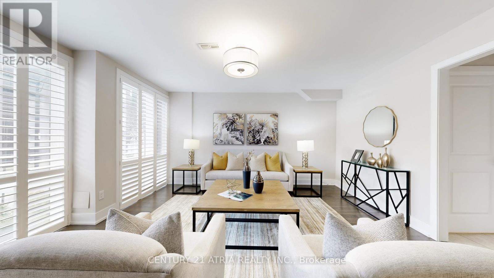 15 THORNCREST DRIVE, Vaughan (Patterson), Ontario, L4J0K1 — Photo 4