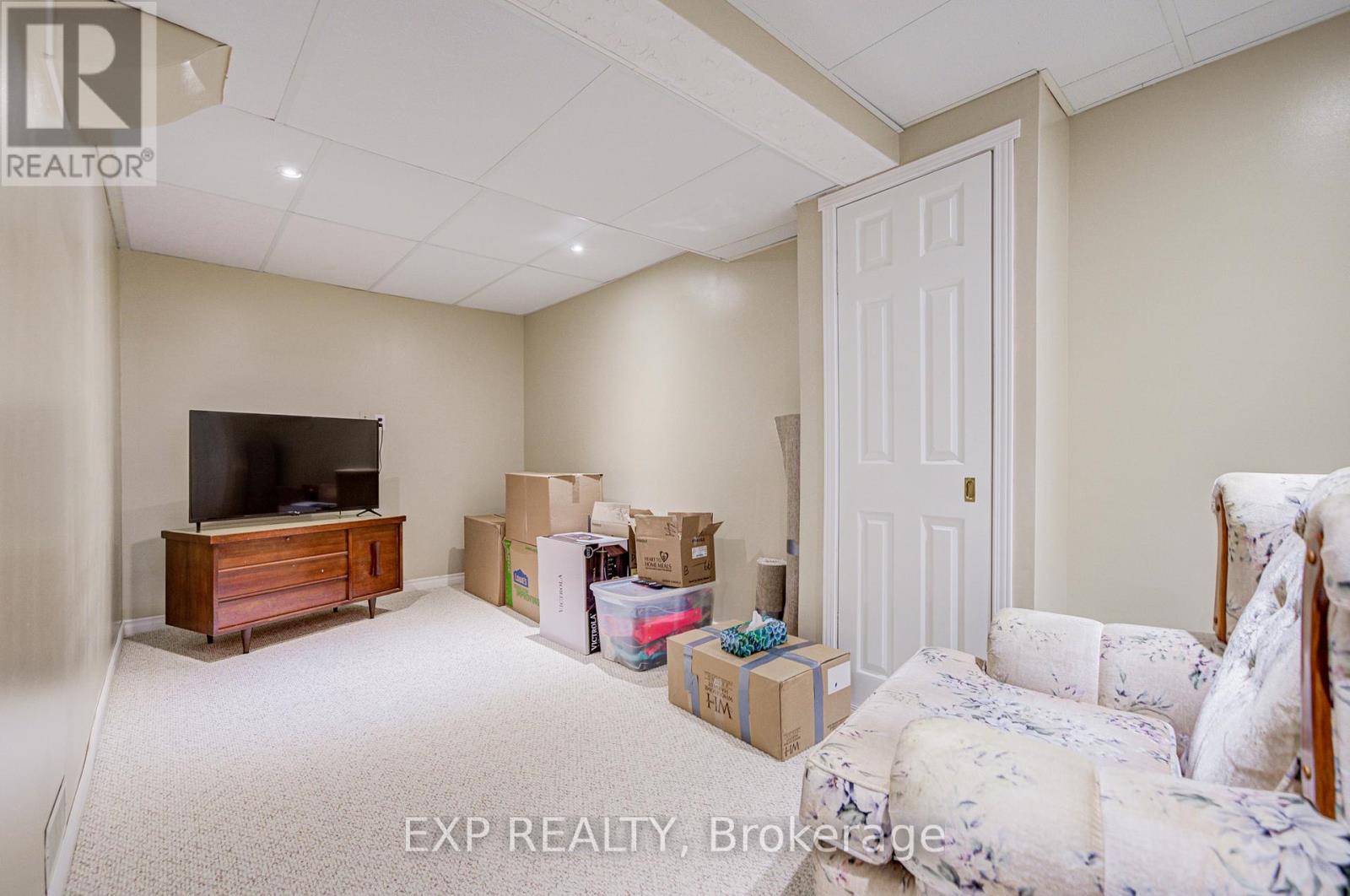 207 STOKE DRIVE, Kitchener, Ontario, N2N2C3 — Photo 40