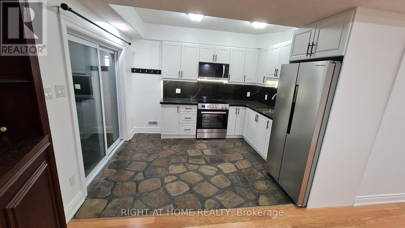 2 - 172 LENA CRESCENT, Cambridge, Ontario, N1R8P6 — Photo 10