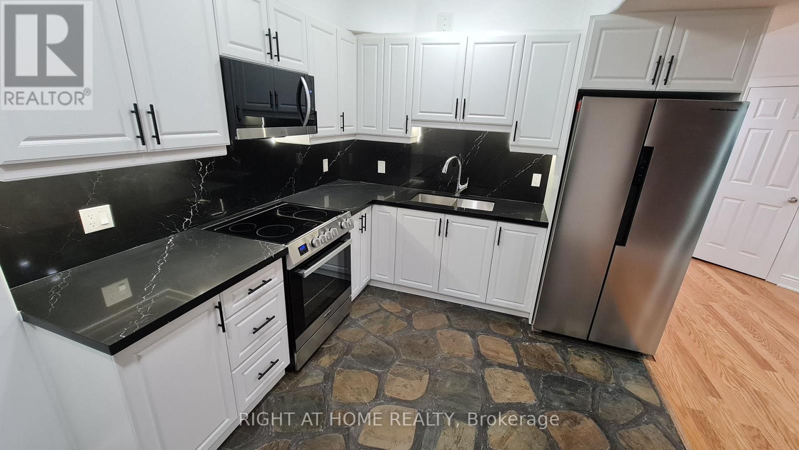 2 - 172 LENA CRESCENT, Cambridge, Ontario, N1R8P6 — Photo 6