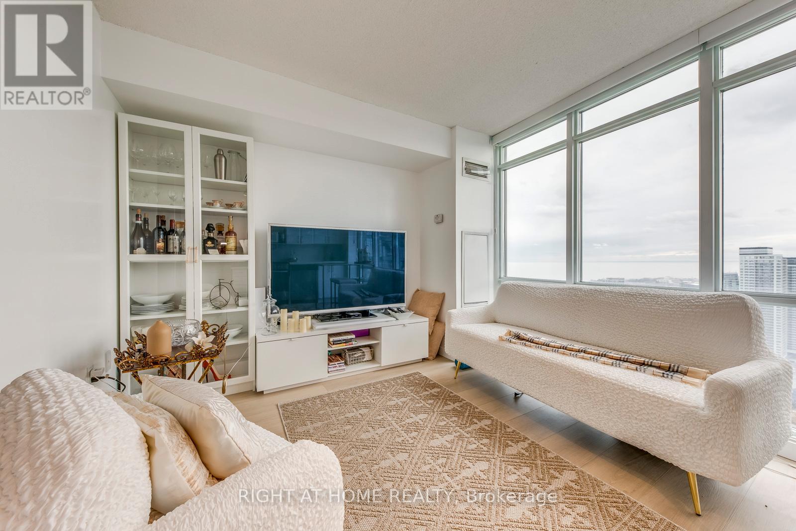 4816 - 11 BRUNEL COURT, Toronto (Waterfront Communities), Ontario, M5V3Y3 — Photo 14