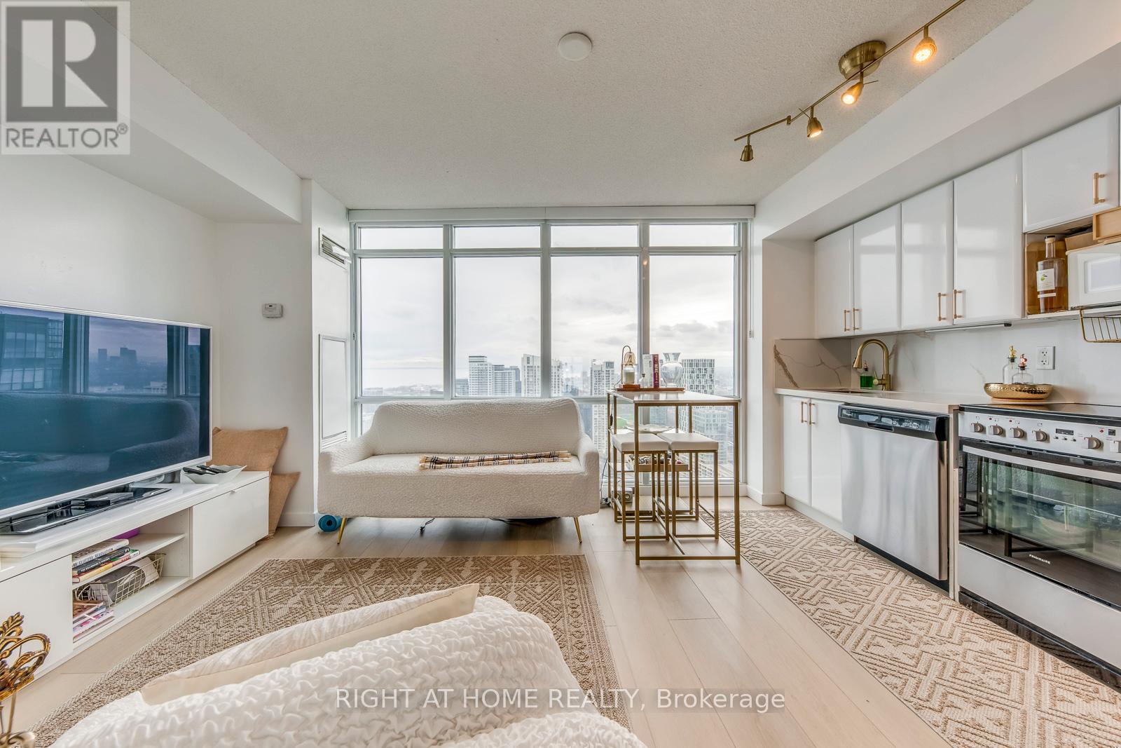 4816 - 11 BRUNEL COURT, Toronto (Waterfront Communities), Ontario, M5V3Y3 — Photo 17