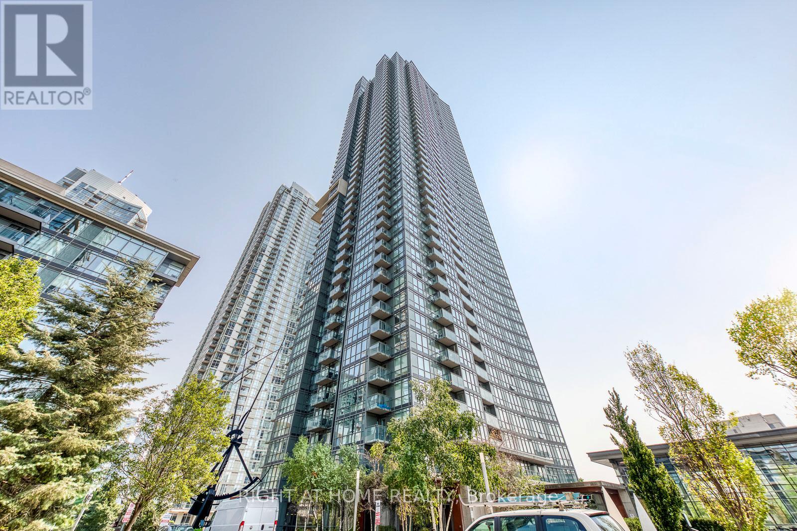 4816 - 11 BRUNEL COURT, Toronto (Waterfront Communities), Ontario, M5V3Y3 — Photo 2
