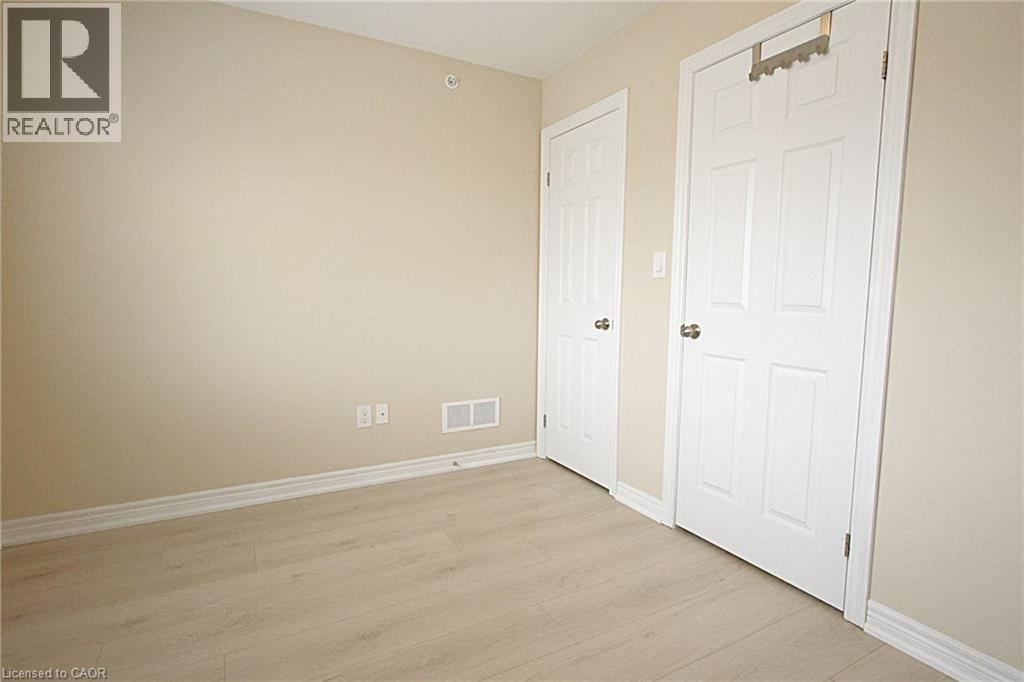 60 CANTERBURY Drive Unit# 25, St. Catharines, Ontario, L2P0E7 — Photo 11