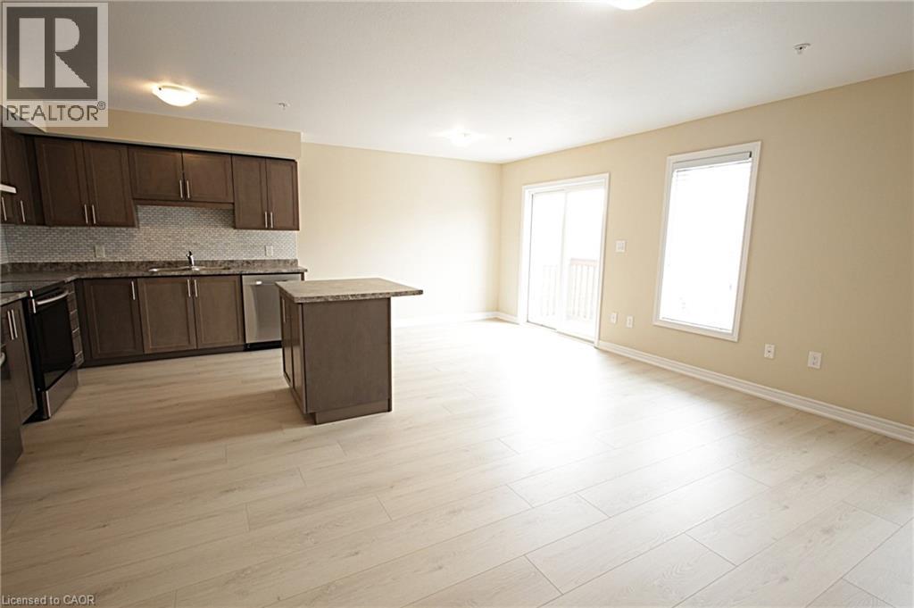 60 CANTERBURY Drive Unit# 25, St. Catharines, Ontario, L2P0E7 — Photo 6