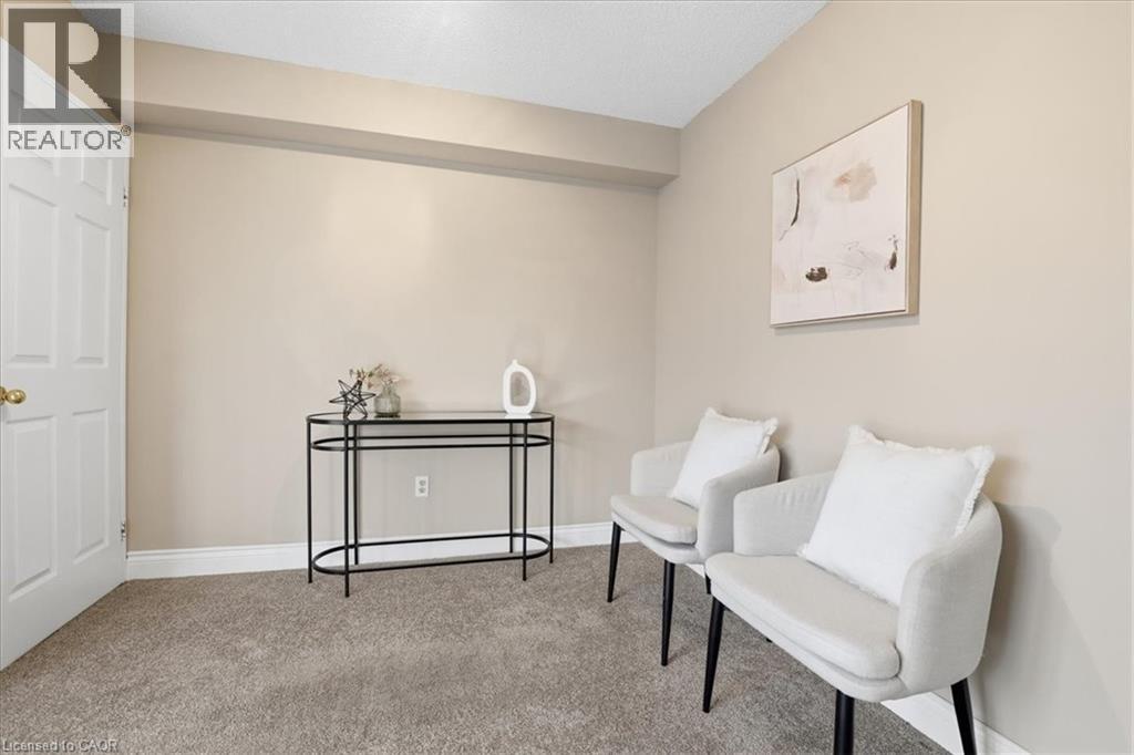 265 WESTCOURT Place Unit# 309, Waterloo, Ontario, N2L6E4 — Photo 15