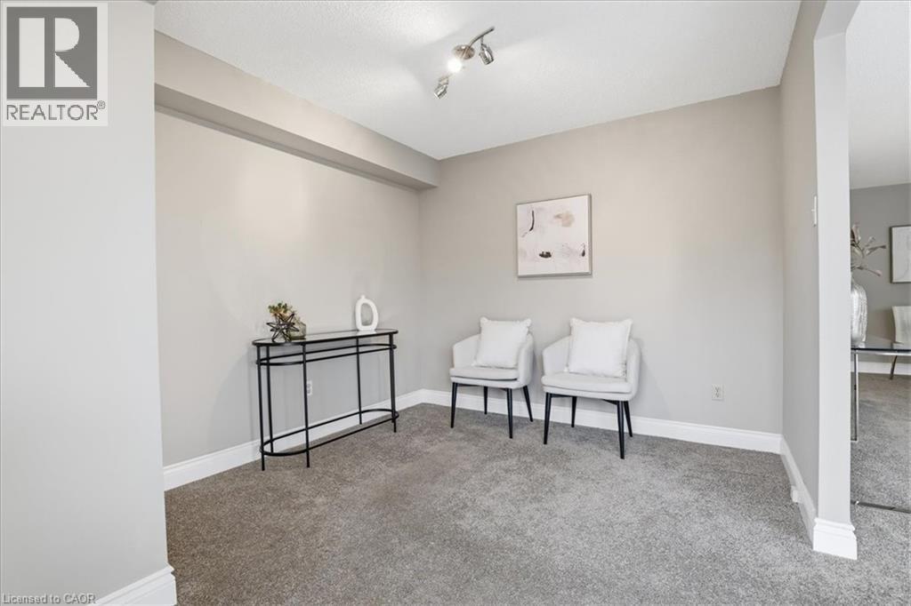 265 WESTCOURT Place Unit# 309, Waterloo, Ontario, N2L6E4 — Photo 16