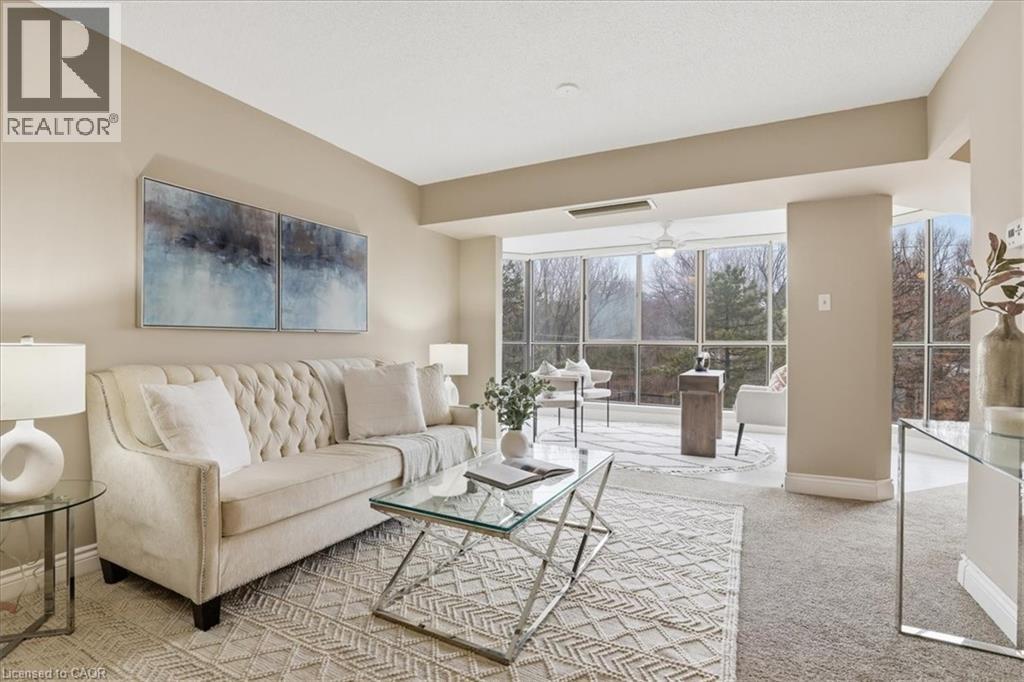 265 WESTCOURT Place Unit# 309, Waterloo, Ontario, N2L6E4 — Photo 2