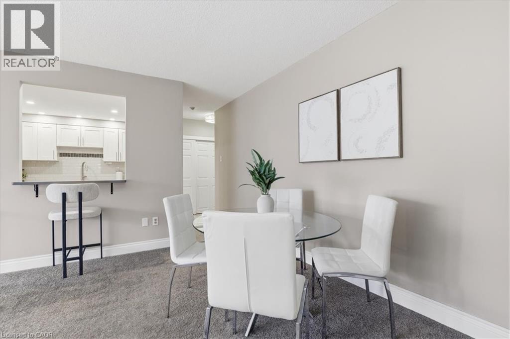 265 WESTCOURT Place Unit# 309, Waterloo, Ontario, N2L6E4 — Photo 7