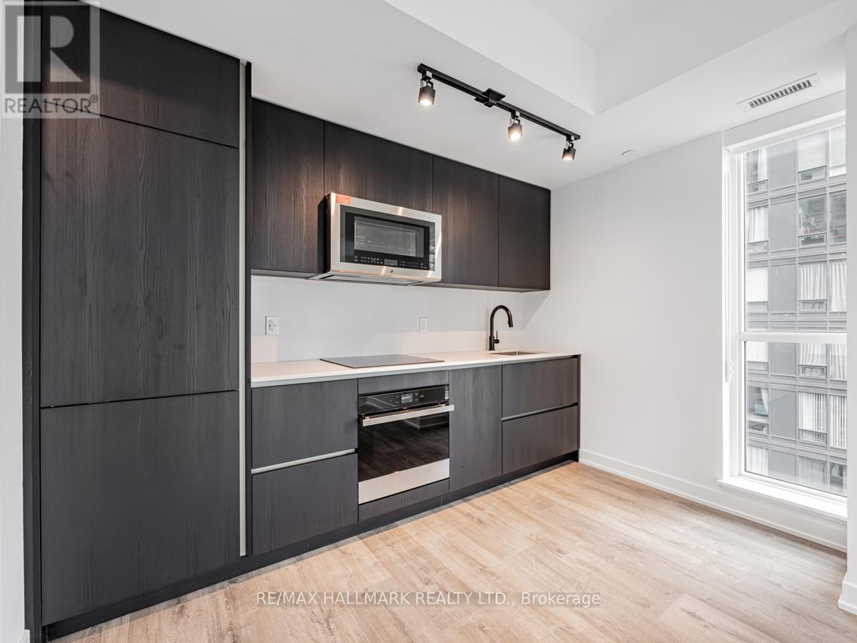3706 - 327 KING STREET W, Toronto (Waterfront Communities), Ontario, M5V0W7 — Photo 3