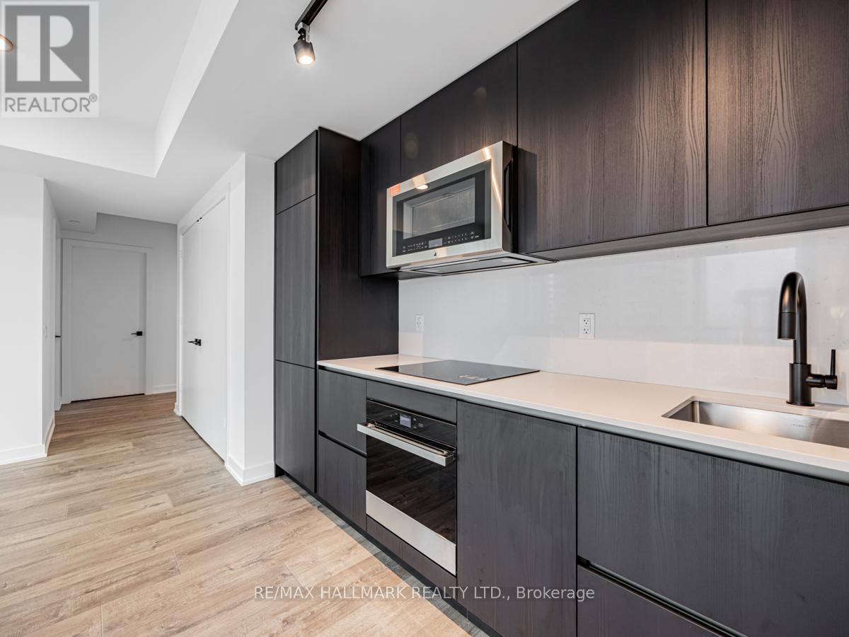 3706 - 327 KING STREET W, Toronto (Waterfront Communities), Ontario, M5V0W7 — Photo 8