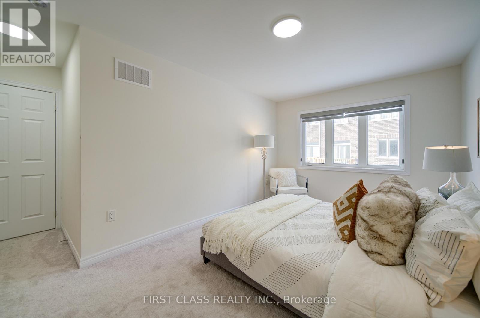 968 CORMORANT PATH N, Pickering, Ontario, L1X0P5 — Photo 20