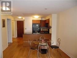 1808 - 310 BURNHAMTHORPE ROAD, Mississauga (City Centre), Ontario, L5B4P9 — Photo 7