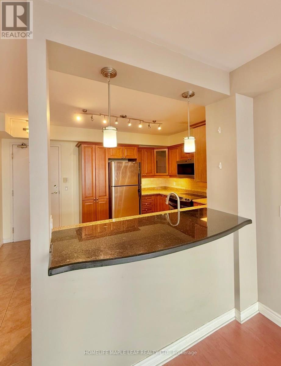 1304 - 200 BURNHAMTHORPE ROAD E, Mississauga (City Centre), Ontario, L5A4L4 — Photo 16