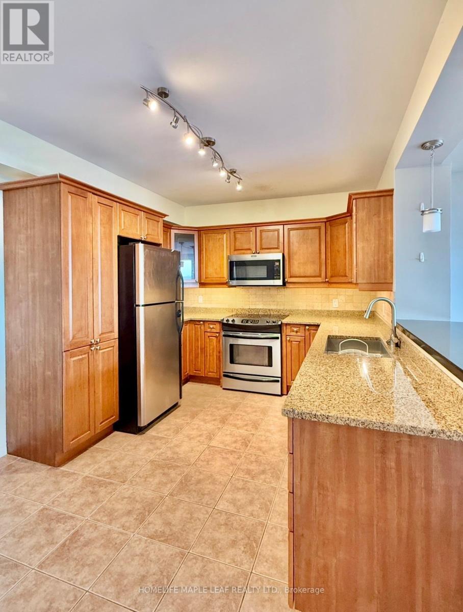 1304 - 200 BURNHAMTHORPE ROAD E, Mississauga (City Centre), Ontario, L5A4L4 — Photo 8