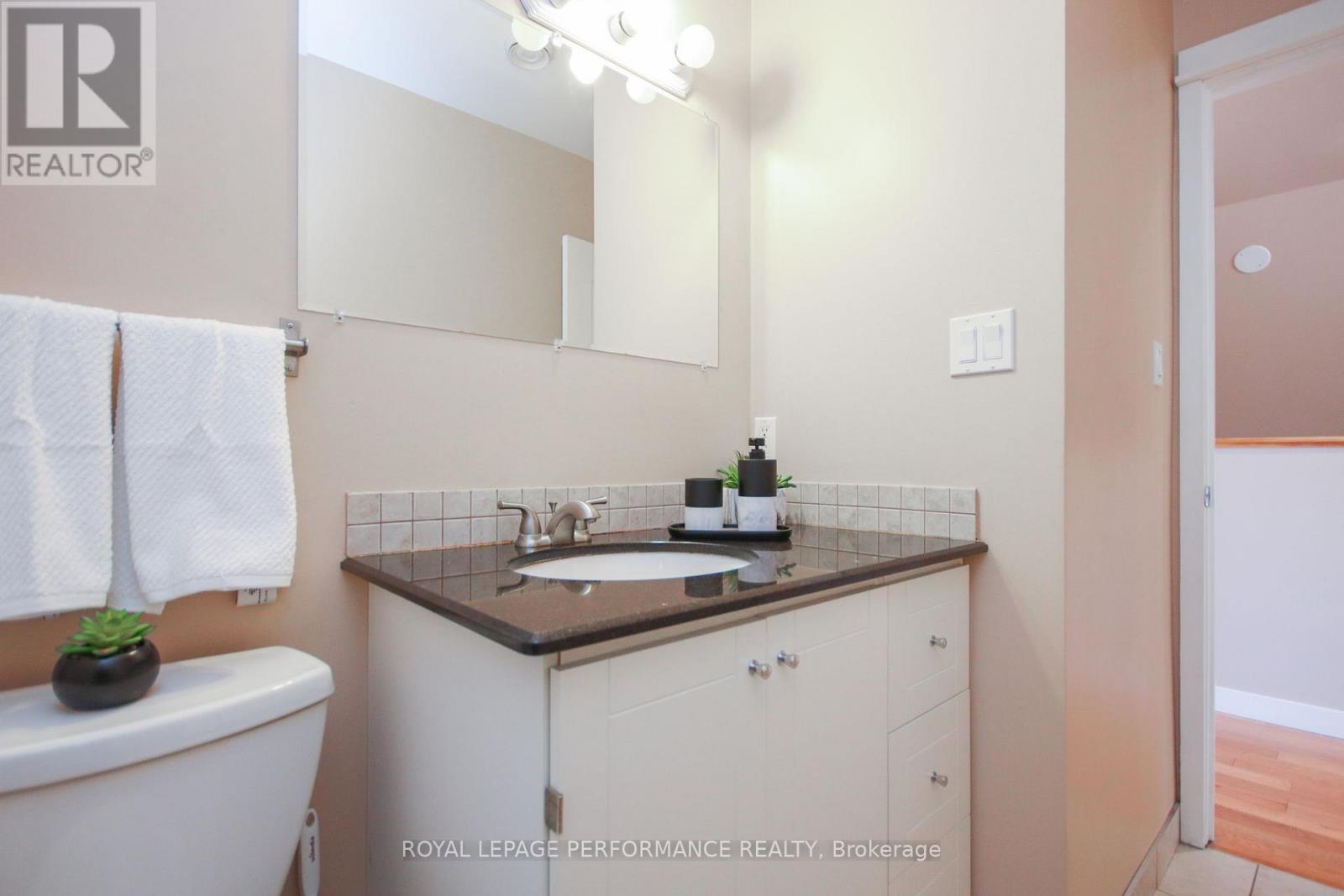 3 - 736 COOPER STREET E, Ottawa, Ontario, K1R5J6 — Photo 18