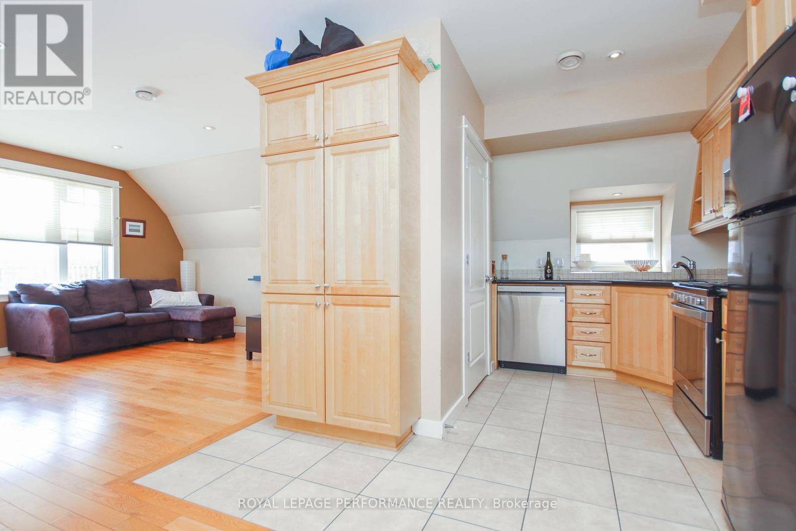 3 - 736 COOPER STREET E, Ottawa, Ontario, K1R5J6 — Photo 5