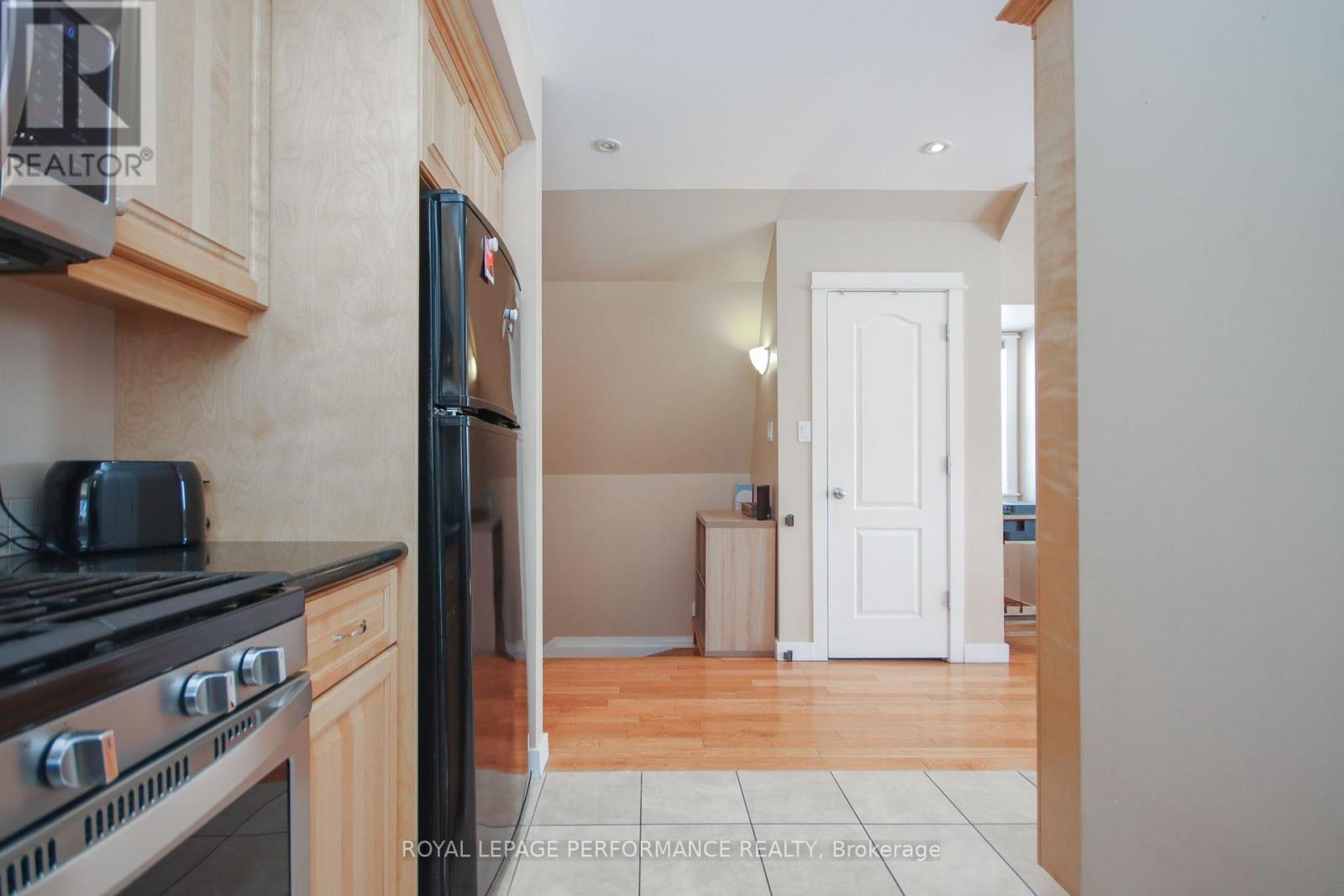 3 - 736 COOPER STREET E, Ottawa, Ontario, K1R5J6 — Photo 9