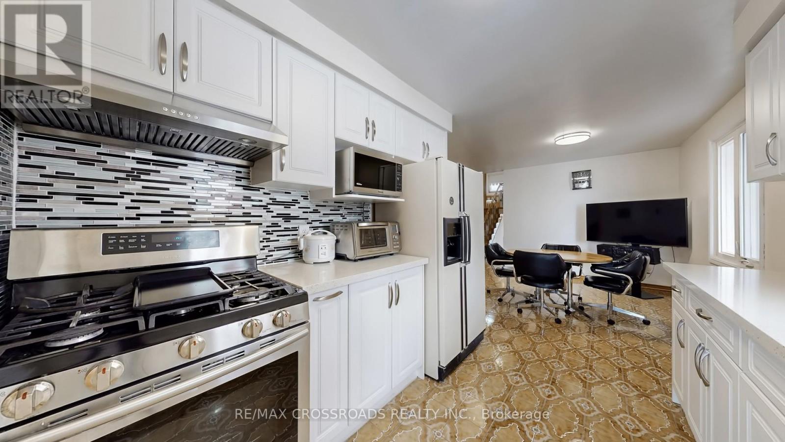 93A WANSTEAD AVENUE, Toronto (Oakridge), Ontario, M1L3L6 — Photo 12