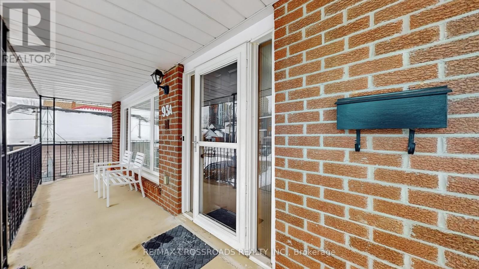 93A WANSTEAD AVENUE, Toronto (Oakridge), Ontario, M1L3L6 — Photo 2