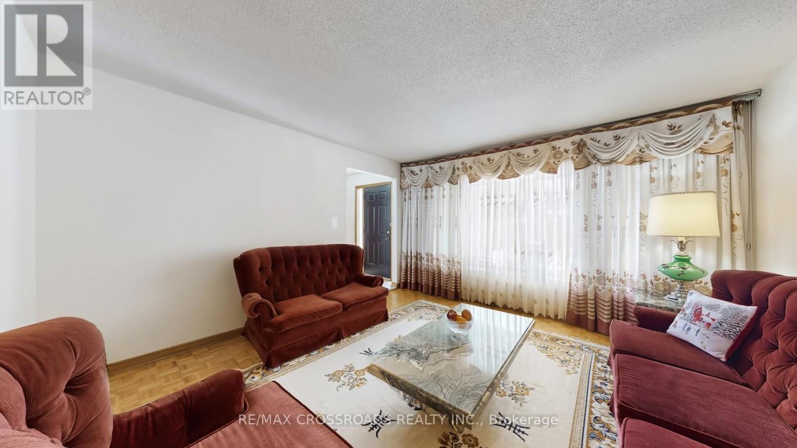 93A WANSTEAD AVENUE, Toronto (Oakridge), Ontario, M1L3L6 — Photo 3