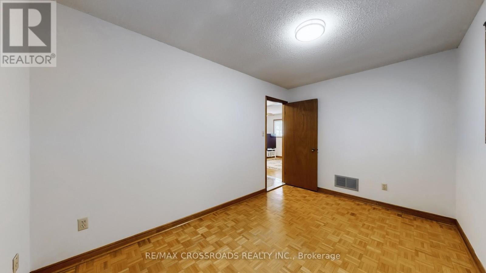 93A WANSTEAD AVENUE, Toronto (Oakridge), Ontario, M1L3L6 — Photo 33