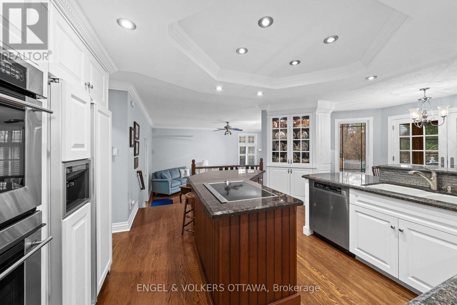 19 KIMMINS COURT, Ottawa, Ontario, K2K2M4 — Photo 10