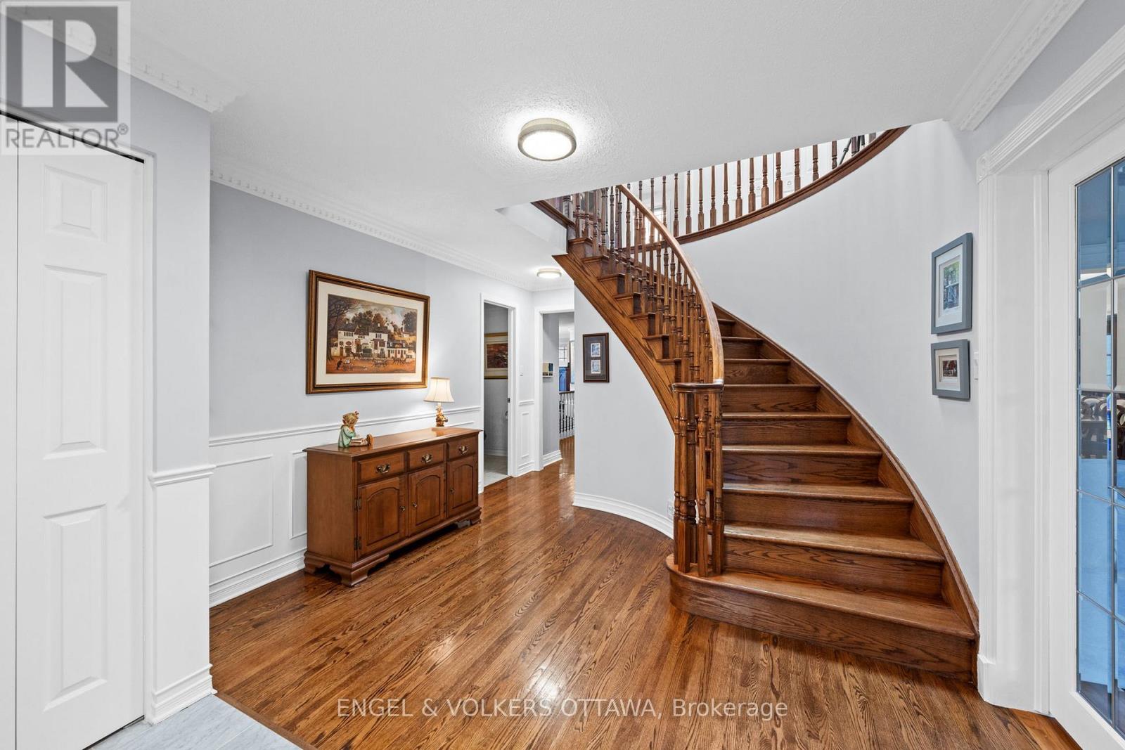 19 KIMMINS COURT, Ottawa, Ontario, K2K2M4 — Photo 5