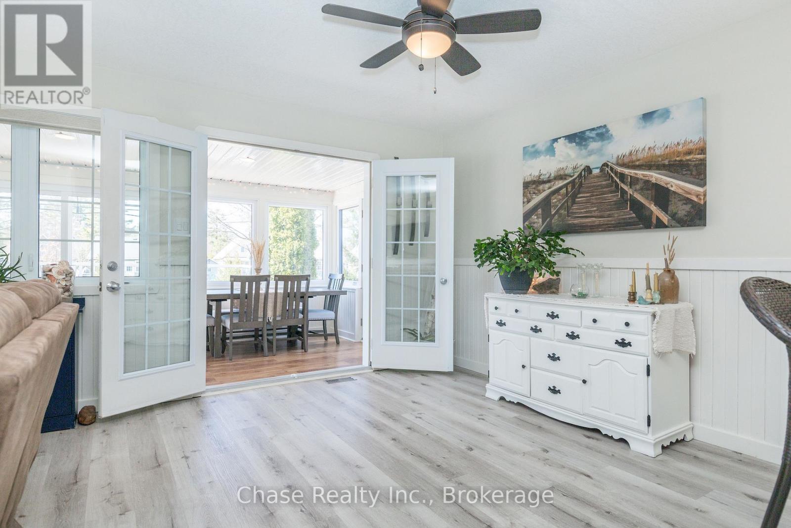 42 MADAWASKA TRAIL, Wasaga Beach, Ontario, L9Z1X7 — Photo 12