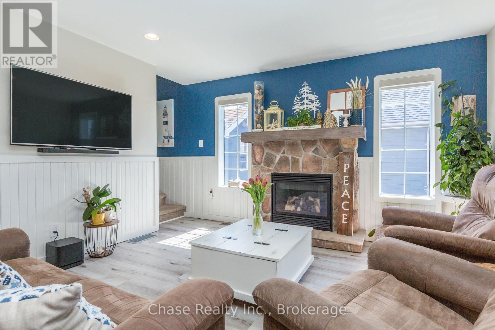 42 MADAWASKA TRAIL, Wasaga Beach, Ontario, L9Z1X7 — Photo 13