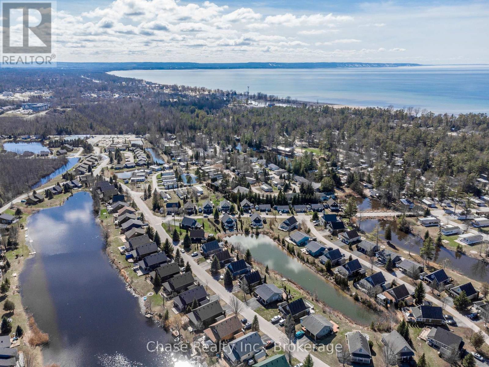 42 MADAWASKA TRAIL, Wasaga Beach, Ontario, L9Z1X7 — Photo 38