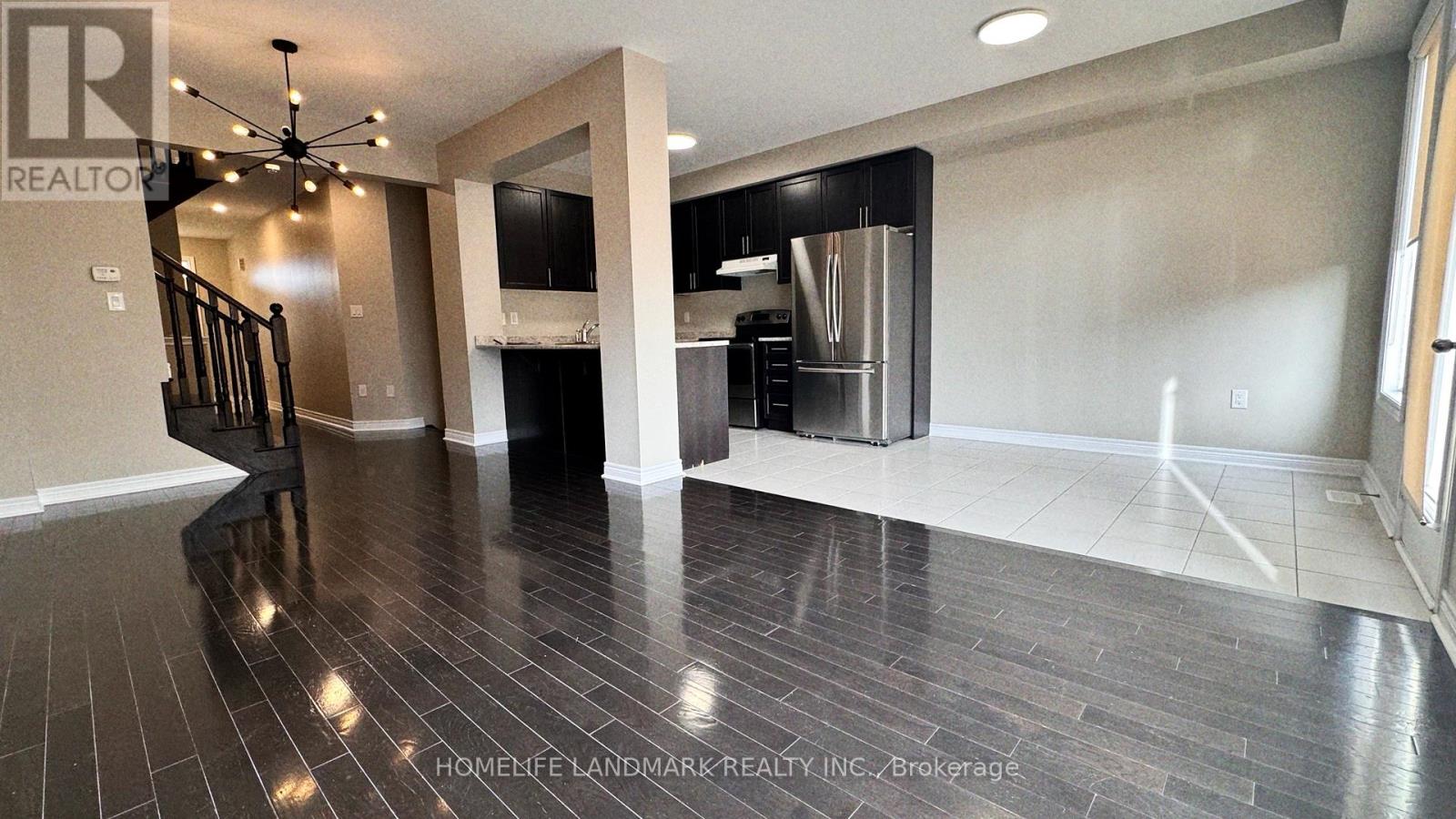 29 GOWER DRIVE, Aurora, Ontario, L4G0V9 — Photo 2