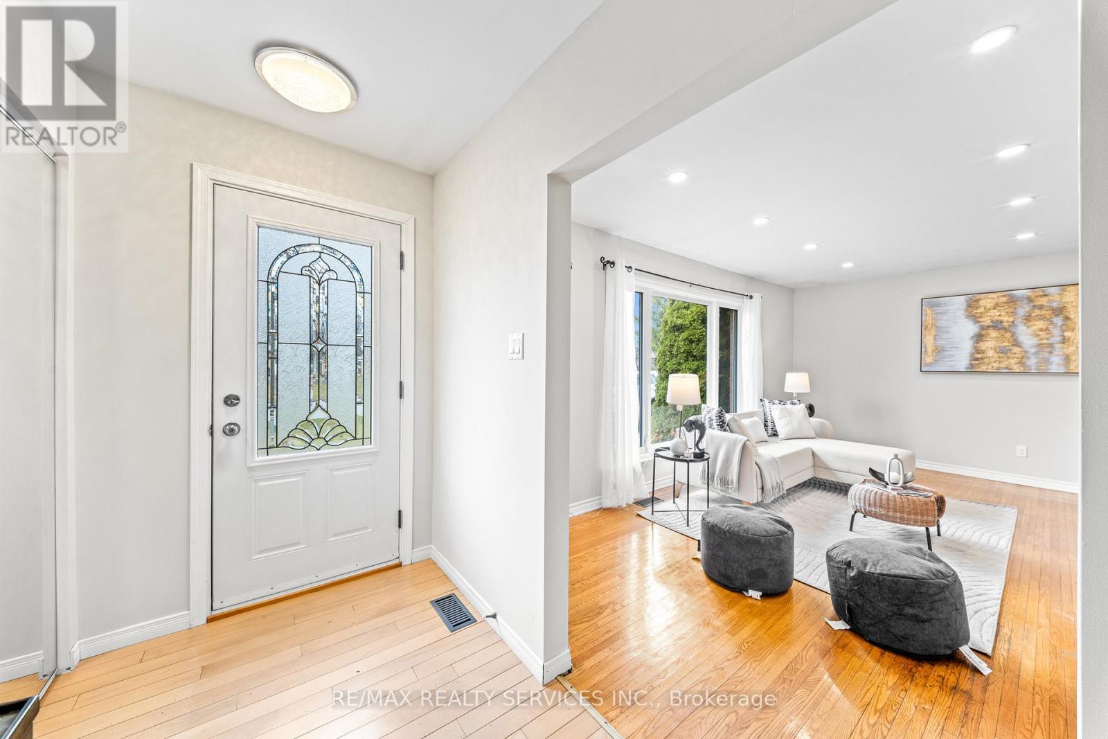 71 BELMONT DRIVE, Brampton (Avondale), Ontario, L6T2K5 — Photo 7