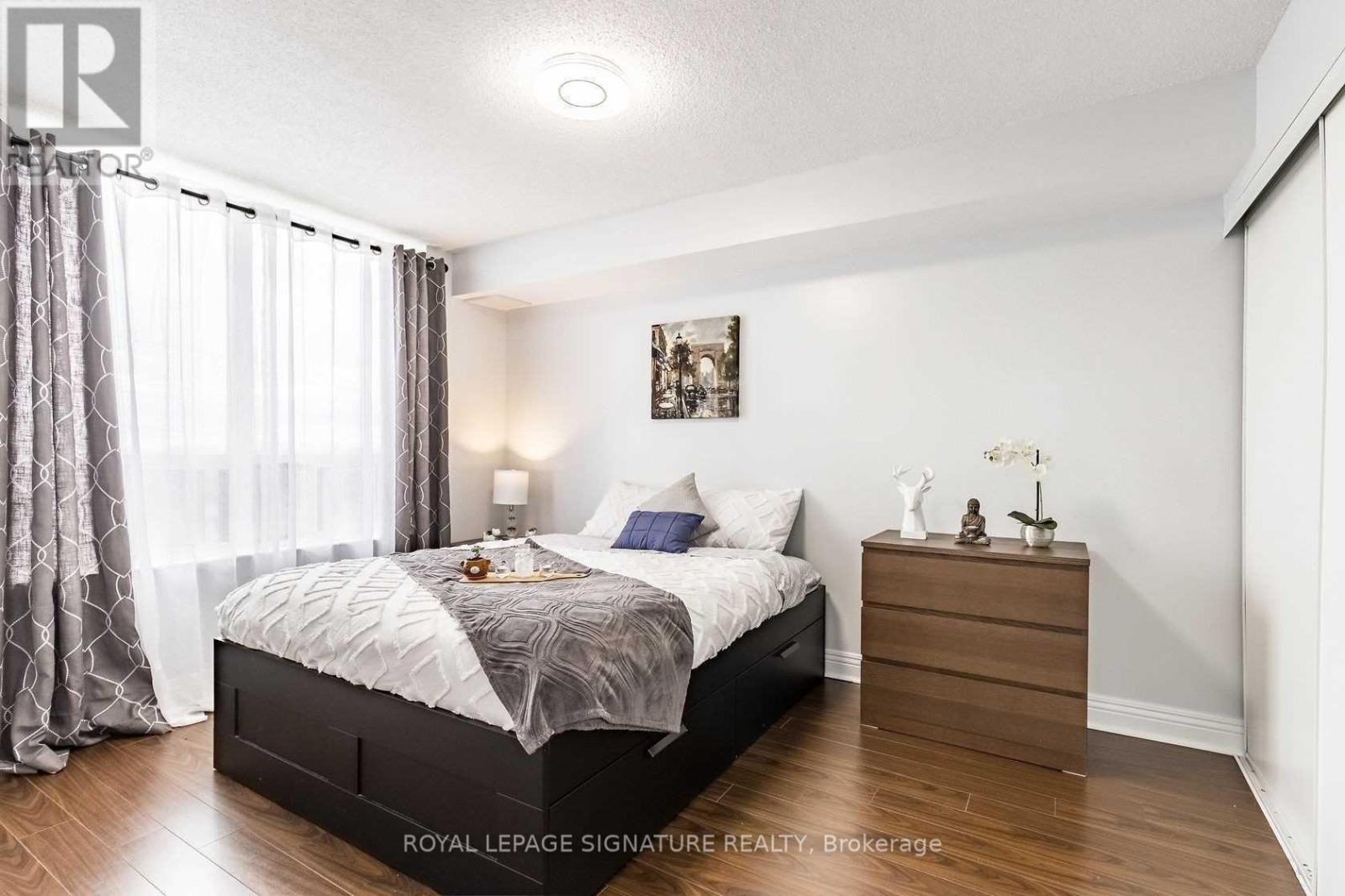 515 - 55 STRATHAVEN DRIVE, Mississauga (Hurontario), Ontario, L5R4G9 — Photo 11