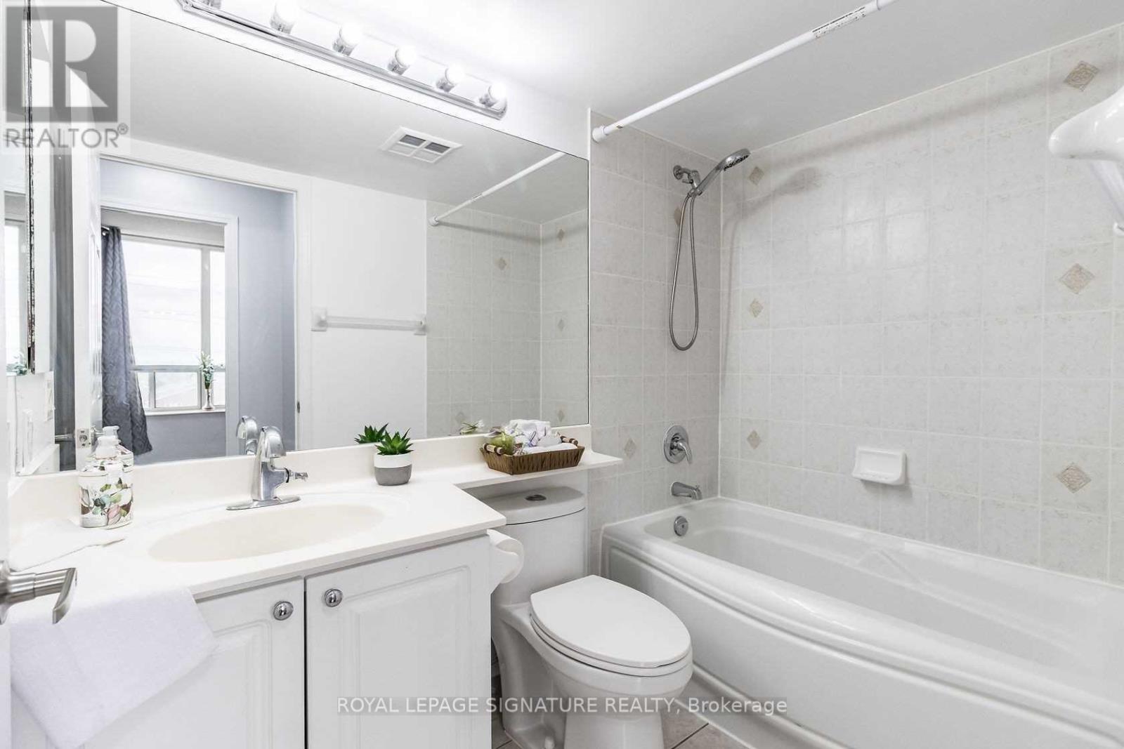 515 - 55 STRATHAVEN DRIVE, Mississauga (Hurontario), Ontario, L5R4G9 — Photo 16