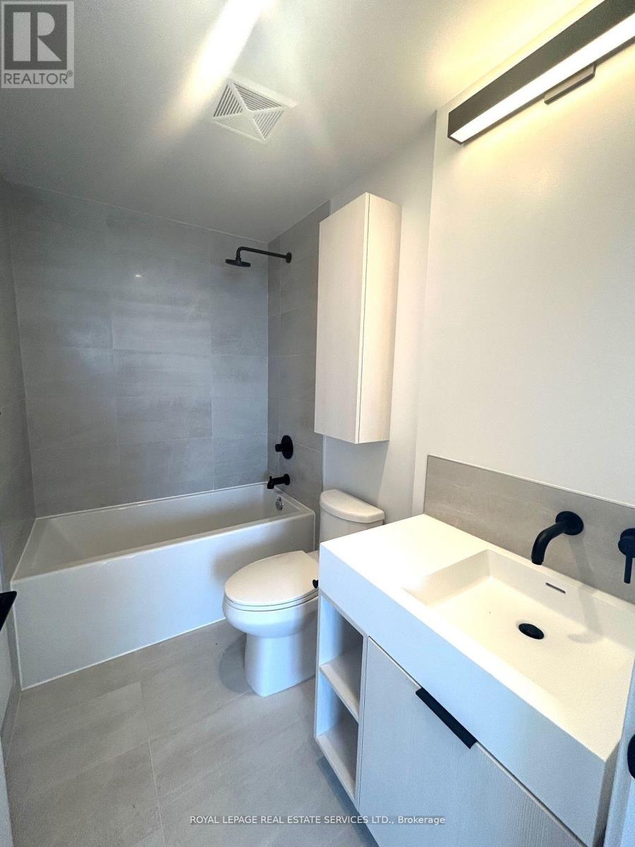 4713 - 108 PETER STREET, Toronto (Waterfront Communities), Ontario, M5V0W2 — Photo 13