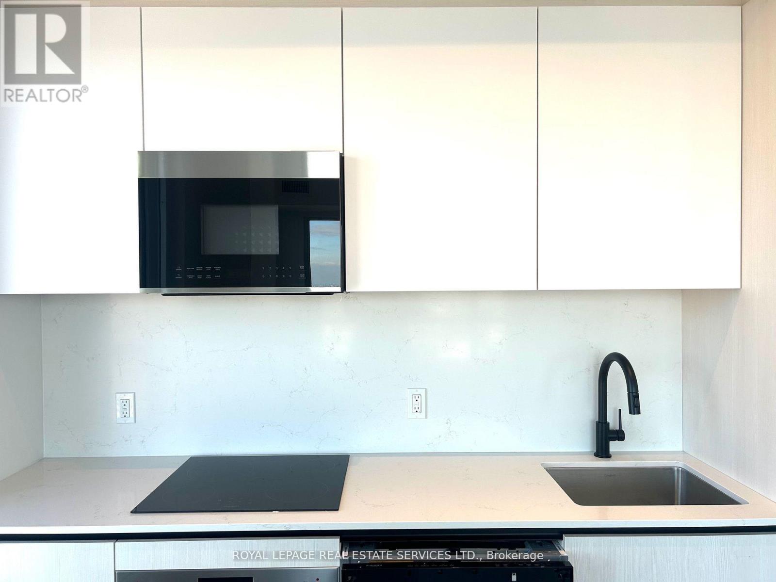 4713 - 108 PETER STREET, Toronto (Waterfront Communities), Ontario, M5V0W2 — Photo 9