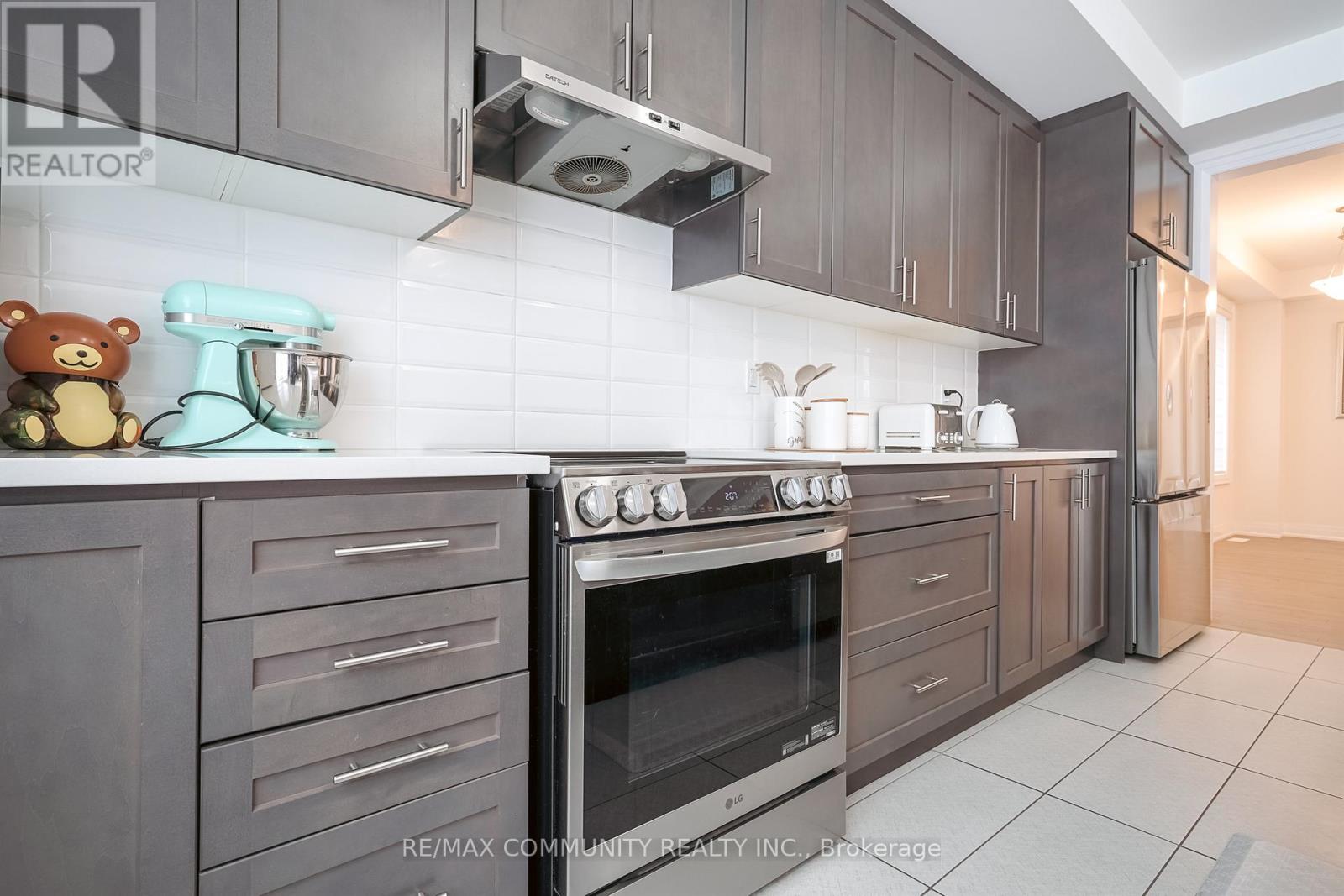 55 HOAD STREET, Clarington (Newcastle), Ontario, L1B0W1 — Photo 19