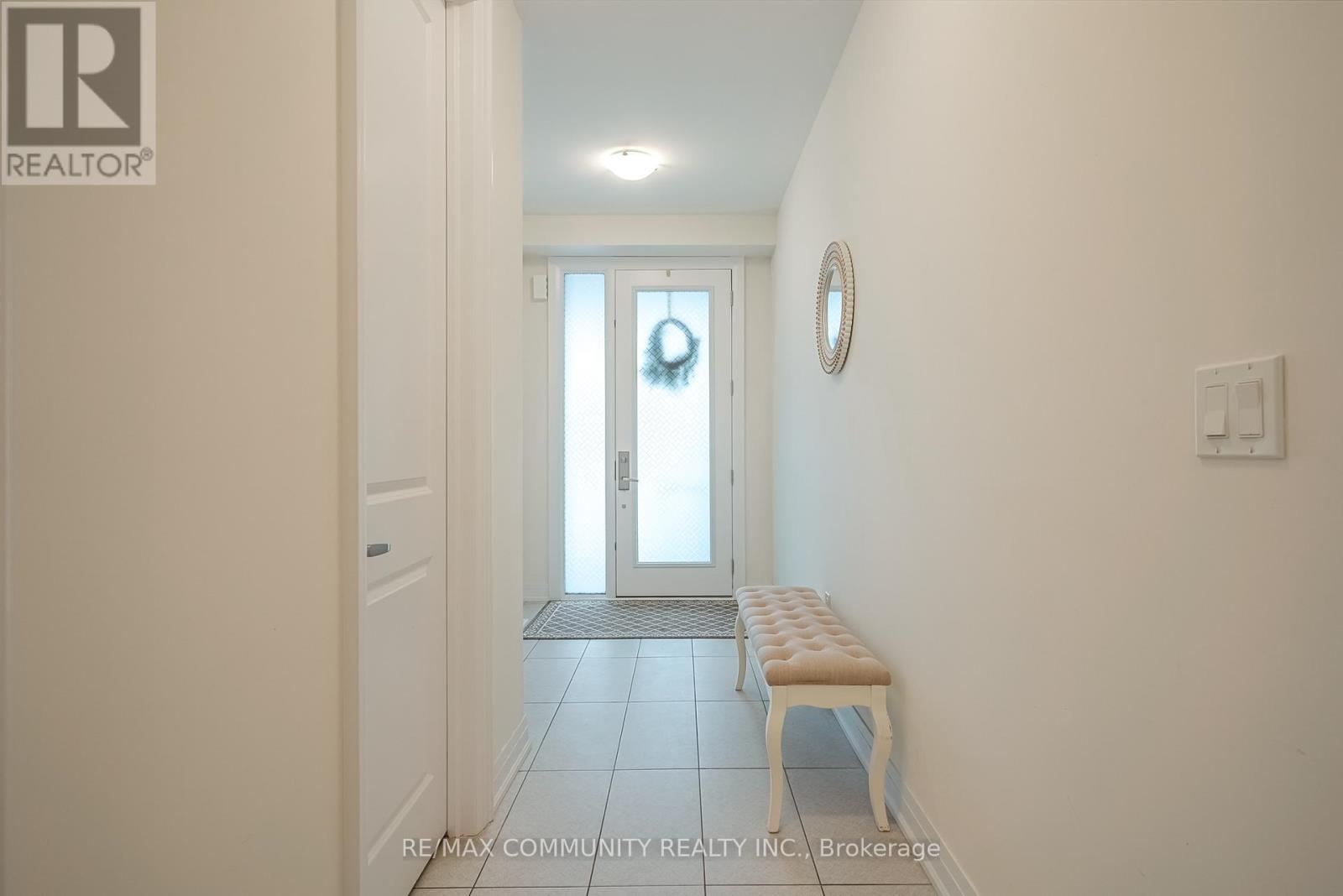 55 HOAD STREET, Clarington (Newcastle), Ontario, L1B0W1 — Photo 3