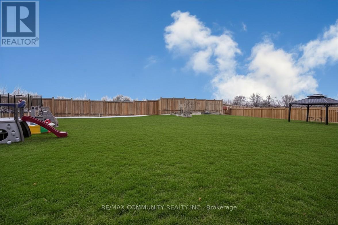 55 HOAD STREET, Clarington (Newcastle), Ontario, L1B0W1 — Photo 49