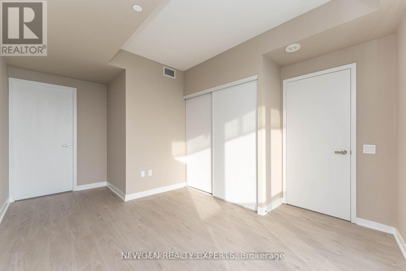 5204 - 3900 CONFEDERATION PARKWAY, Mississauga (City Centre), Ontario, L5B0M3 — Photo 13