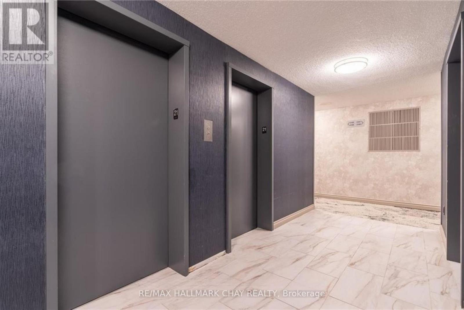 501 - 3650 KANEFF CRESCENT, Mississauga (Mississauga Valleys), Ontario, L5A4A1 — Photo 8