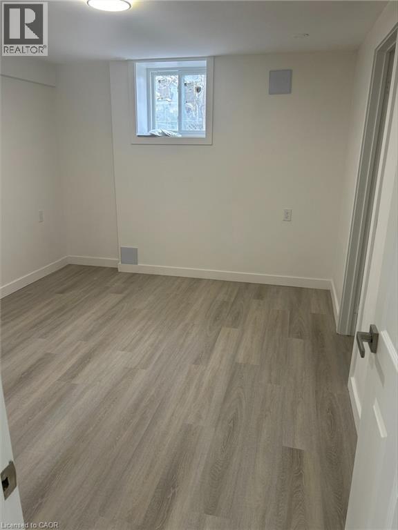 9 JASPER Drive Unit# LOWER, Stoney Creek, Ontario, L8G2S3 — Photo 5