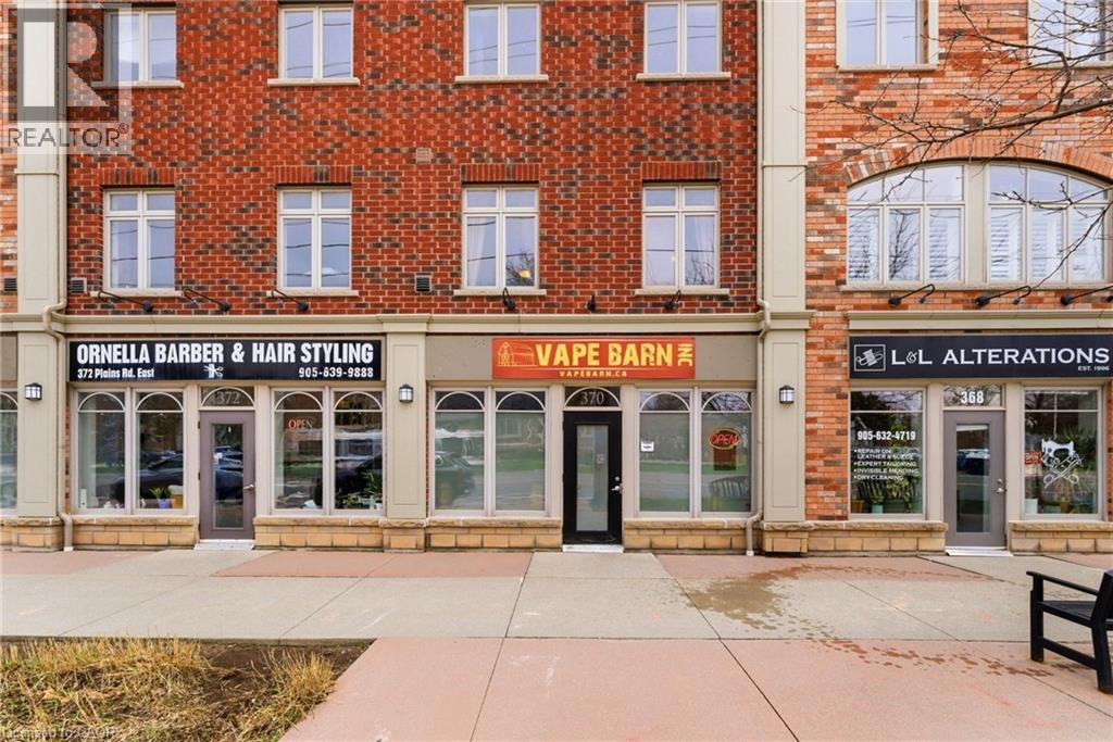 362 PLAINS Road E Unit# 32, Burlington, Ontario, L7T0A4 — Photo 3