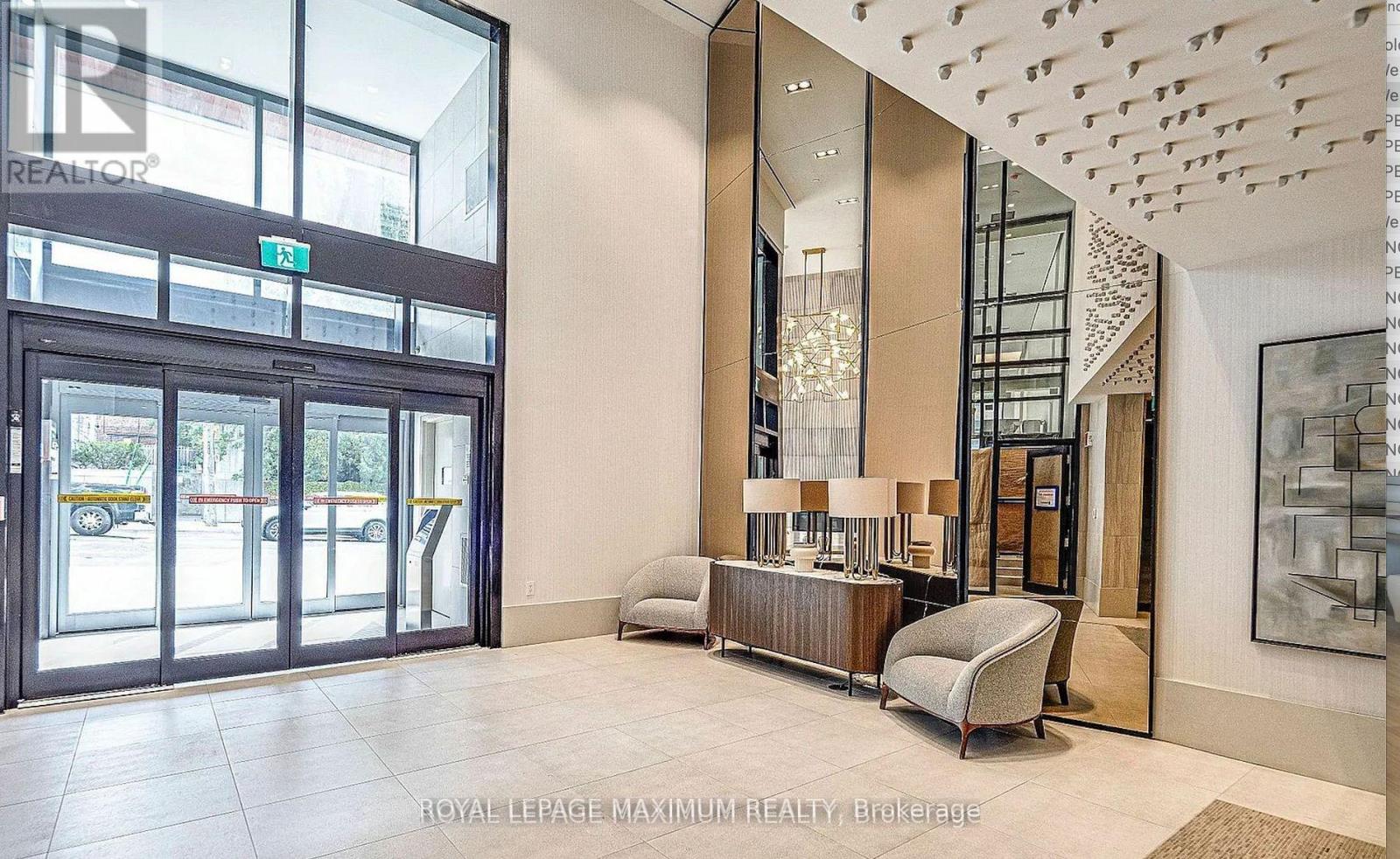 201 - 2020 BATHURST STREET, Toronto (Humewood-Cedarvale), Ontario, M5P0A6 — Photo 3