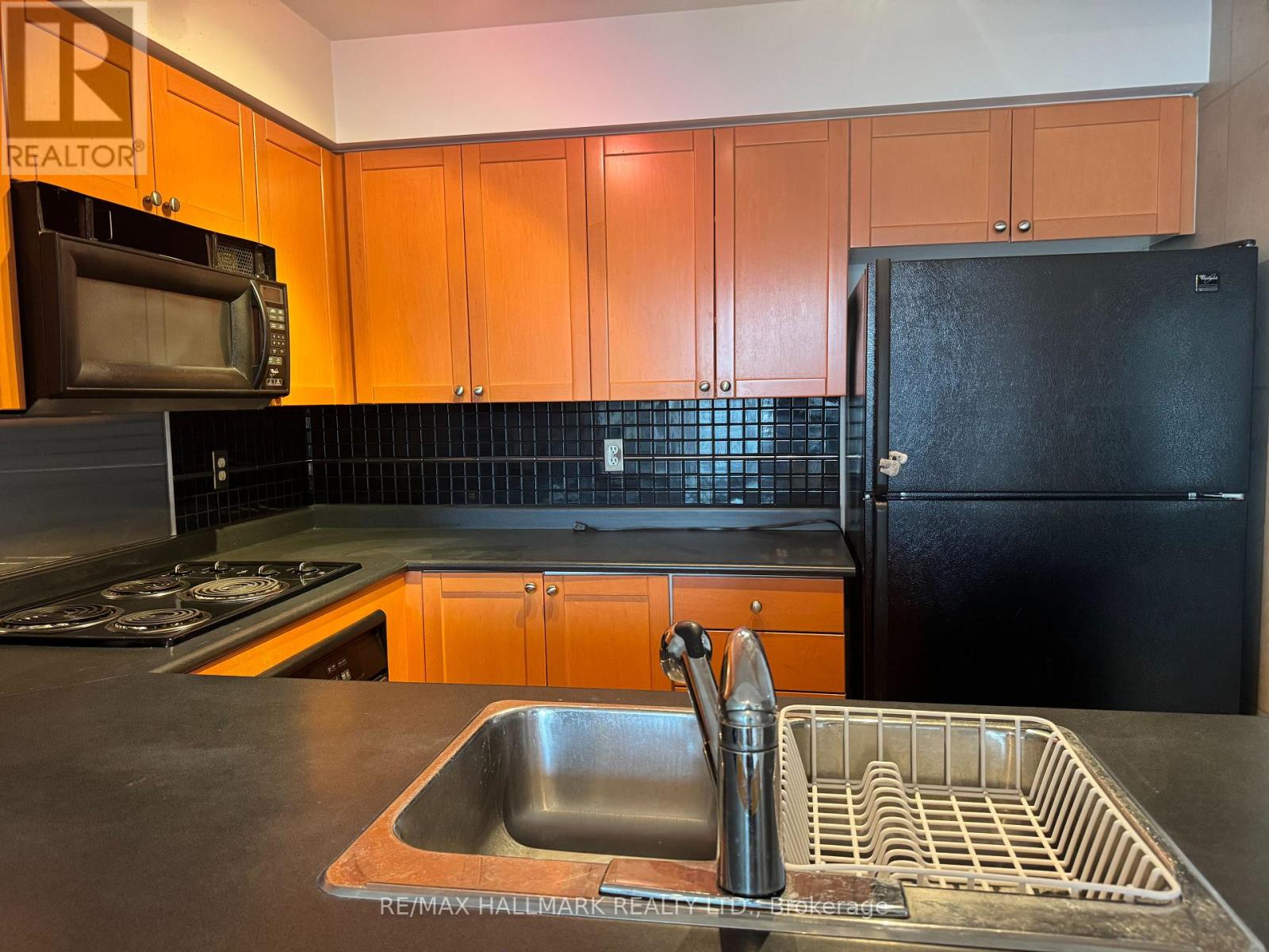 PH07 - 330 ADELAIDE STREET E, Toronto (Moss Park), Ontario, M5A4S9 — Photo 7