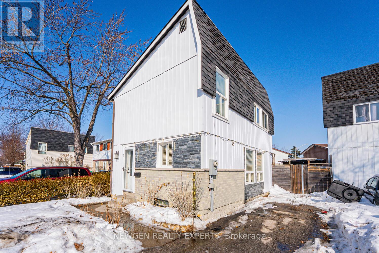 1 JACOBS SQUARE, Brampton (Northgate), Ontario, L6S2M4 — Photo 2